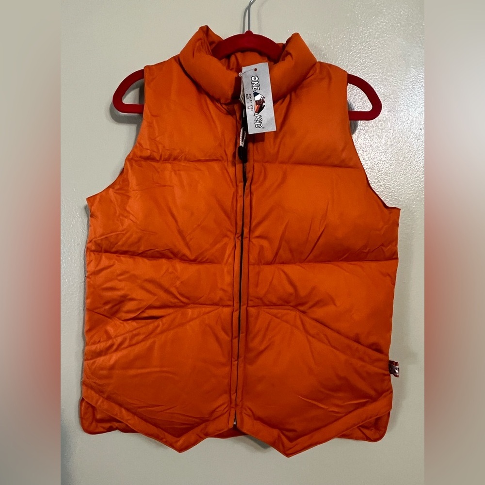 Onekid Girls Unisex 100% Duck Down Orange Puffer Vest Size M NWT